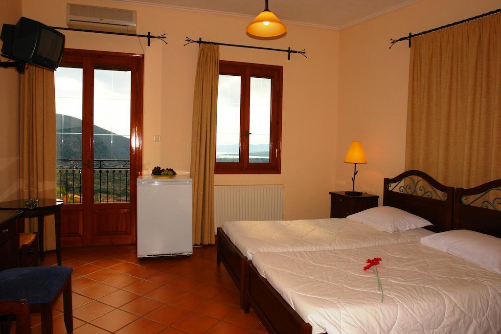Xenonas Chrisso Hotel Delphi Bilik gambar