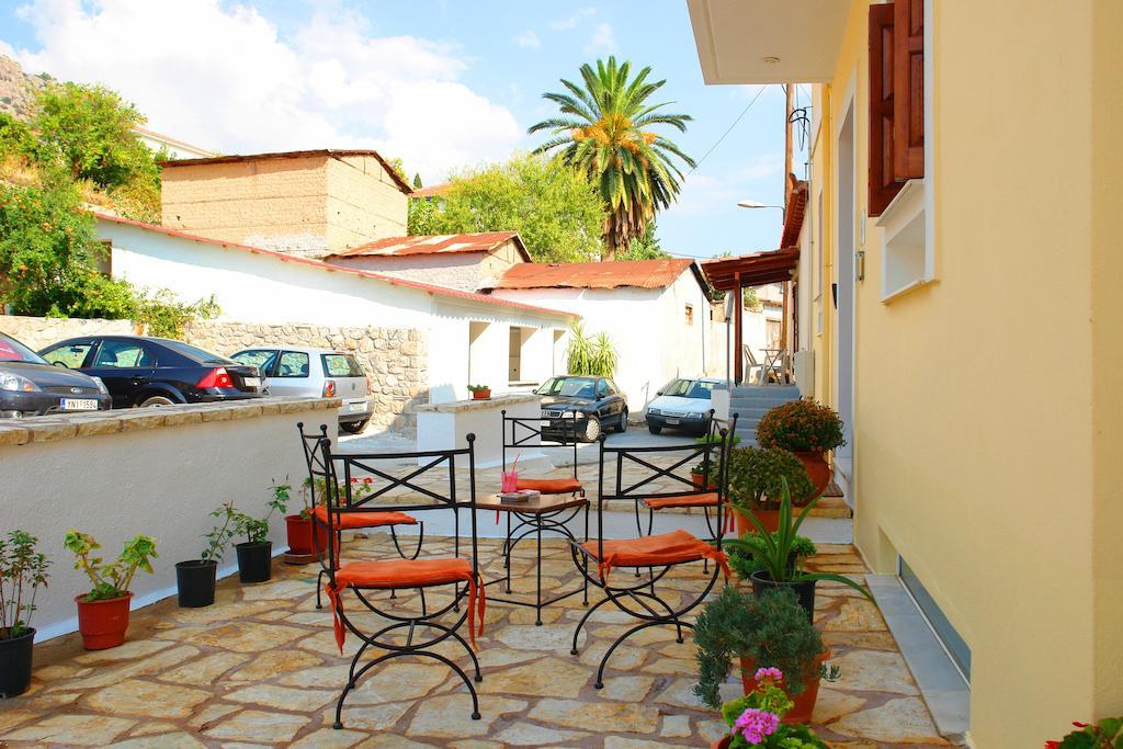 Xenonas Chrisso Hotel Delphi Luaran gambar