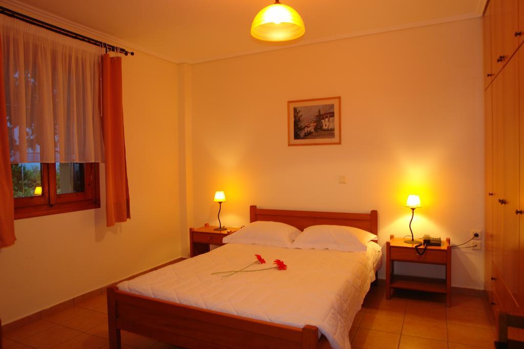 Xenonas Chrisso Hotel Delphi Bilik gambar