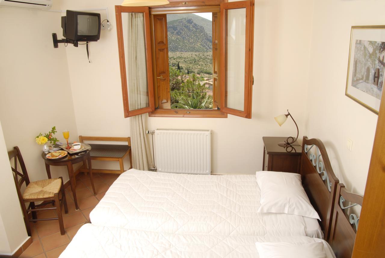 Xenonas Chrisso Hotel Delphi Luaran gambar