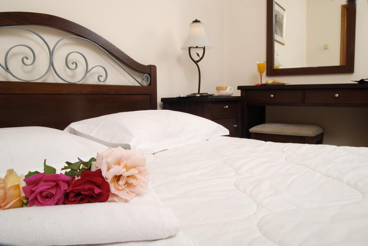Xenonas Chrisso Hotel Delphi Luaran gambar